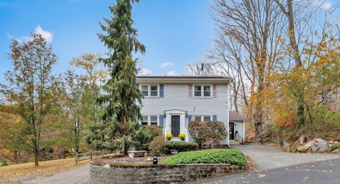 16 Silver Hill Road Derby CT 06418