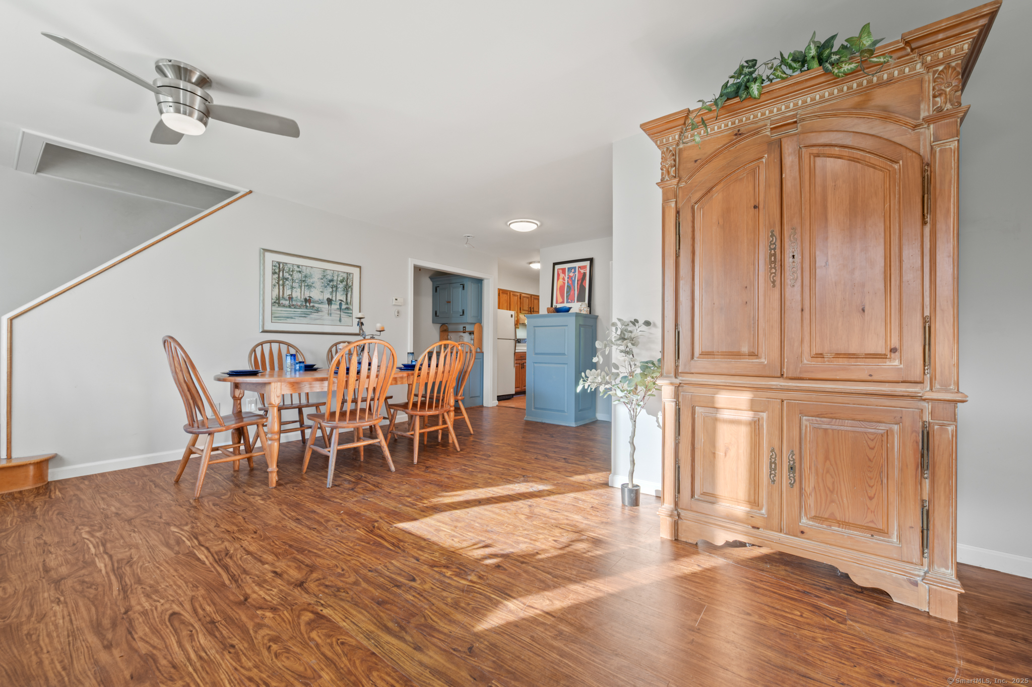 Glastonbury, Connecticut 06033, United States, 1 Bedroom Bedrooms, ,2 BathroomsBathrooms,Residential,Active,228802