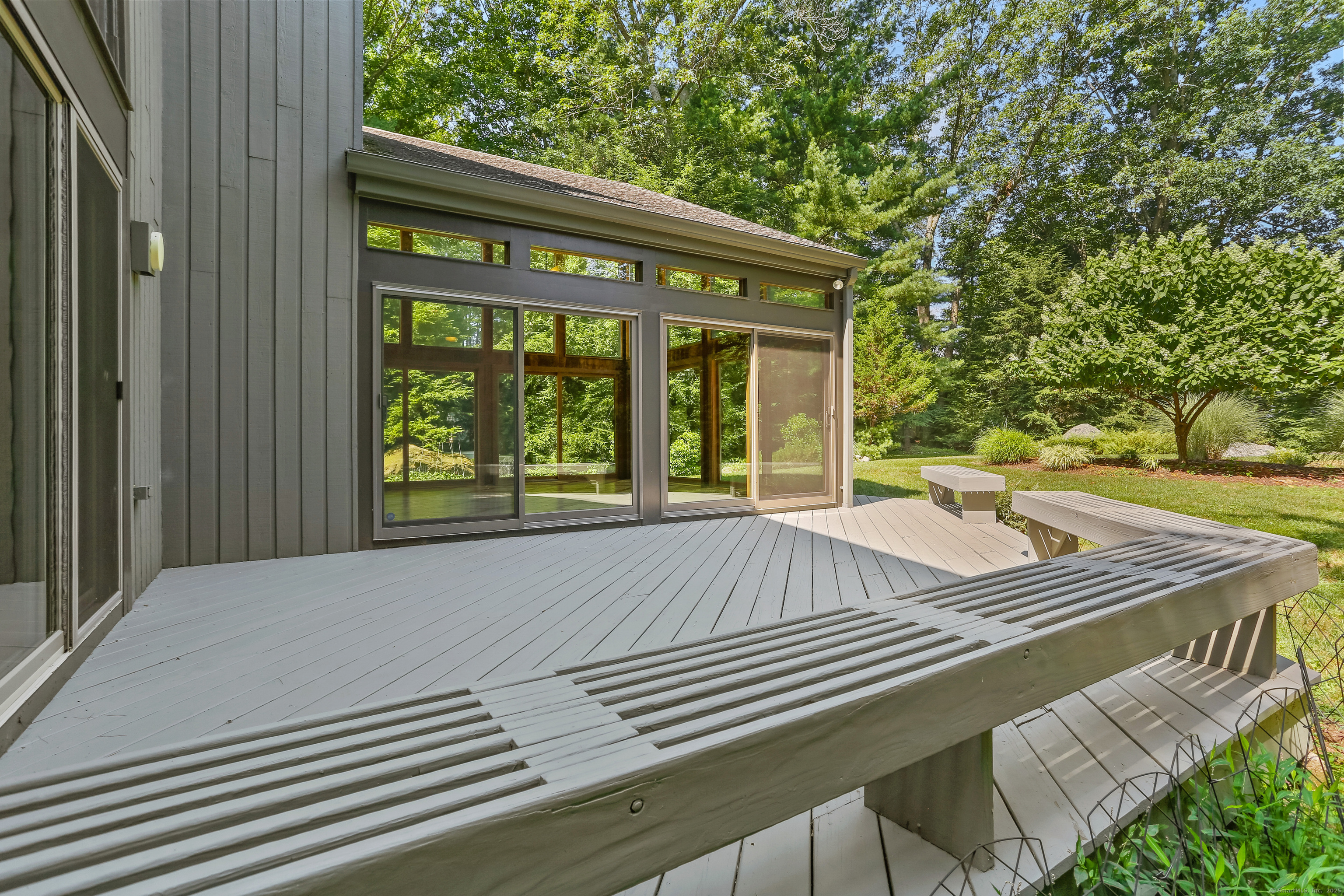 6 Janson Drive
