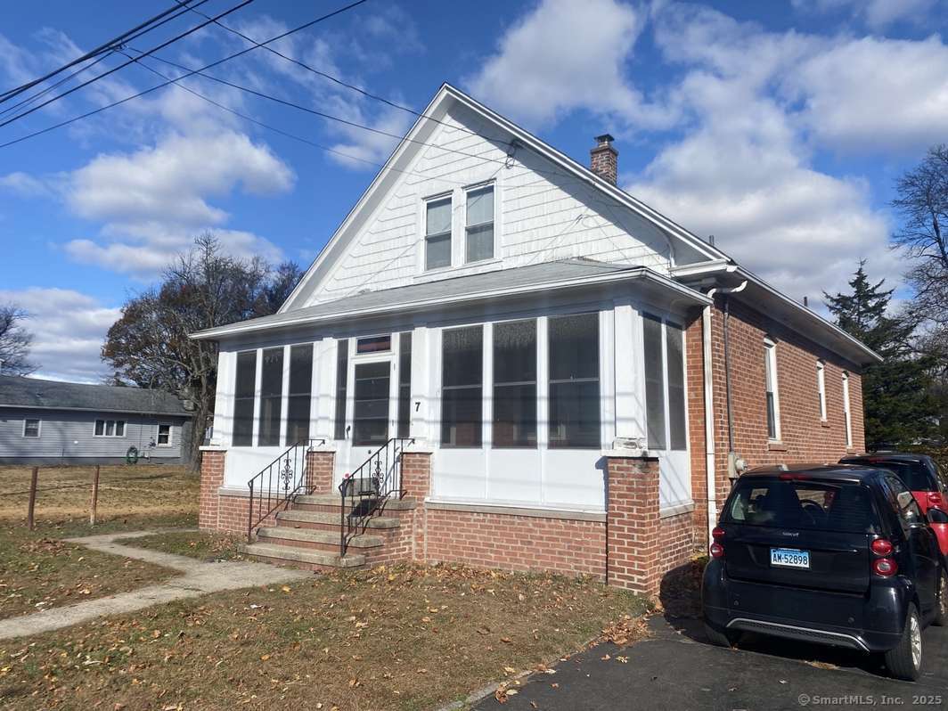 7 Gordon Street, East Haven, Connecticut image 1
