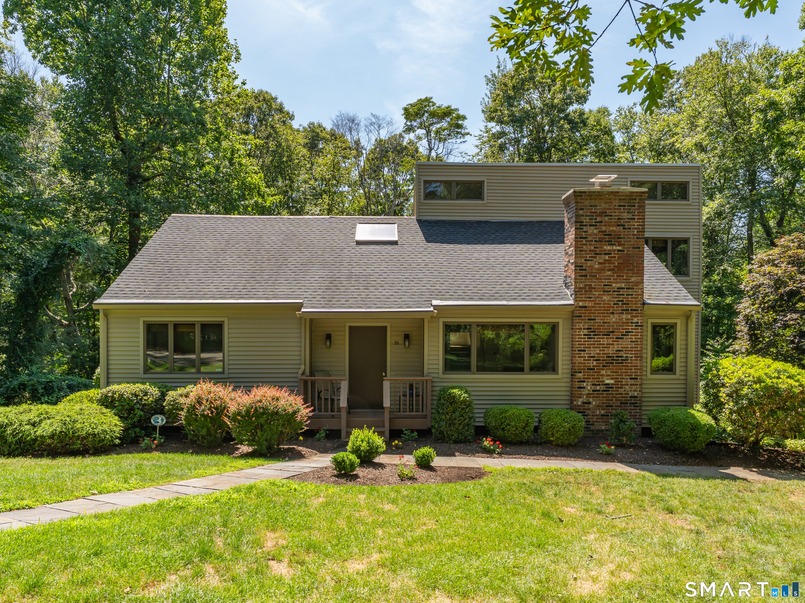 70 Hoadley Creek Circle