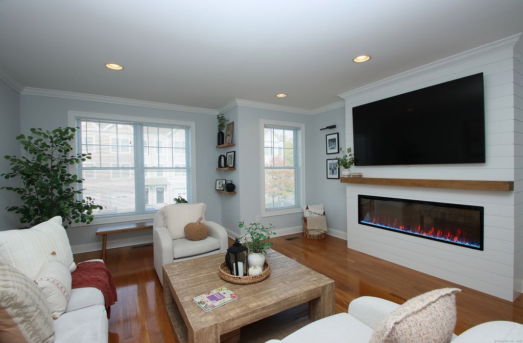 Photo of 521 Copper Square Drive, Bethel, CT 06801 (MLS # 24133603)