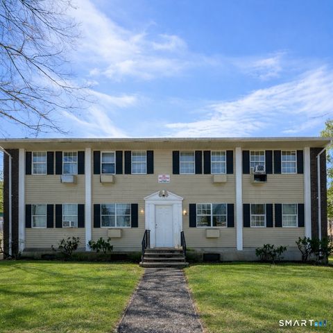 44 ABCD Angel Drive Waterbury CT 06708