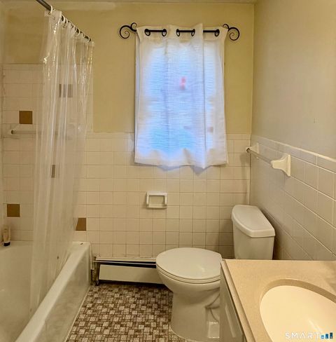 Tiny photo for 44 Webb Street #1st Floor, Hamden, CT 06517 (MLS # 24145524)
