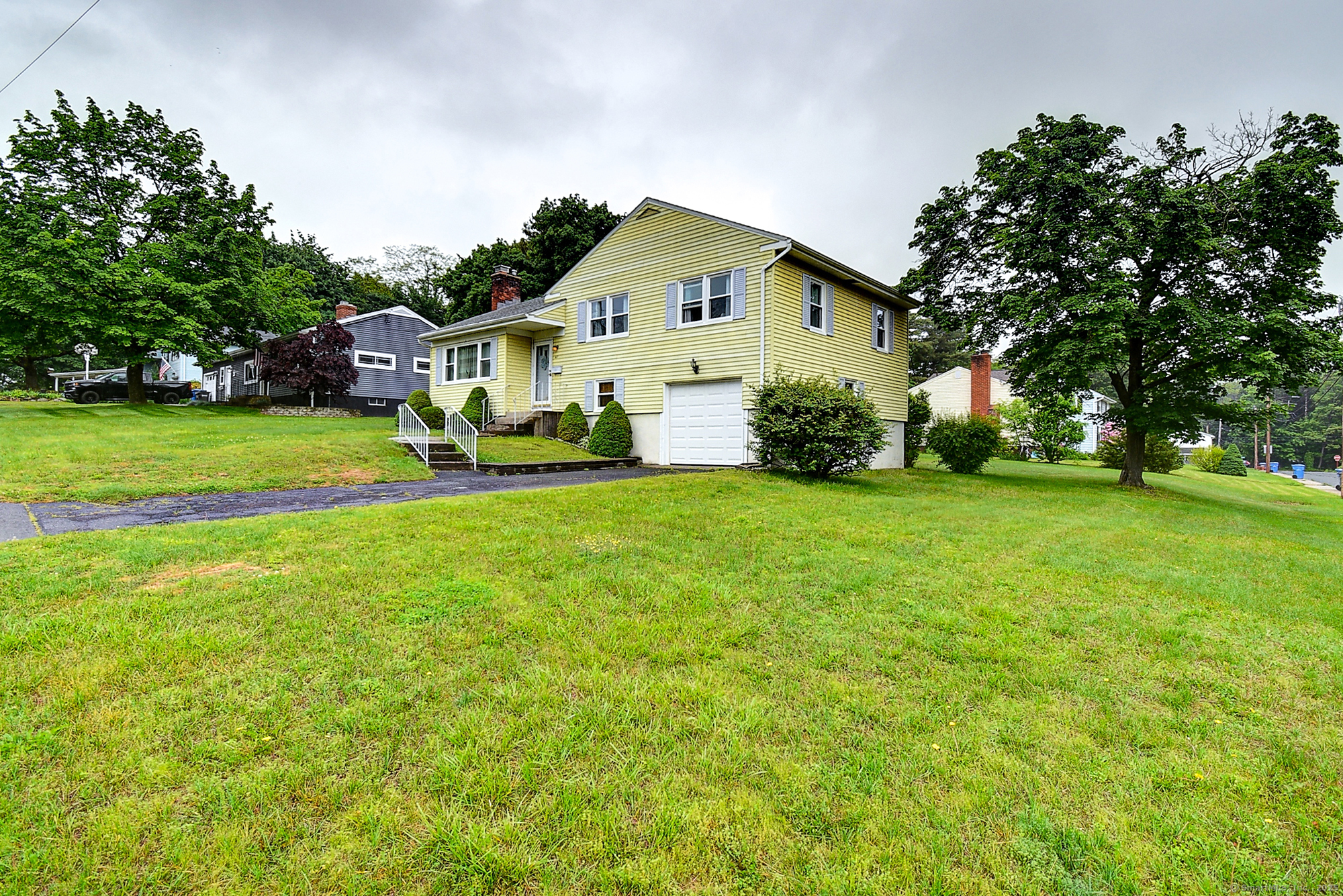 47 Hoffman Road