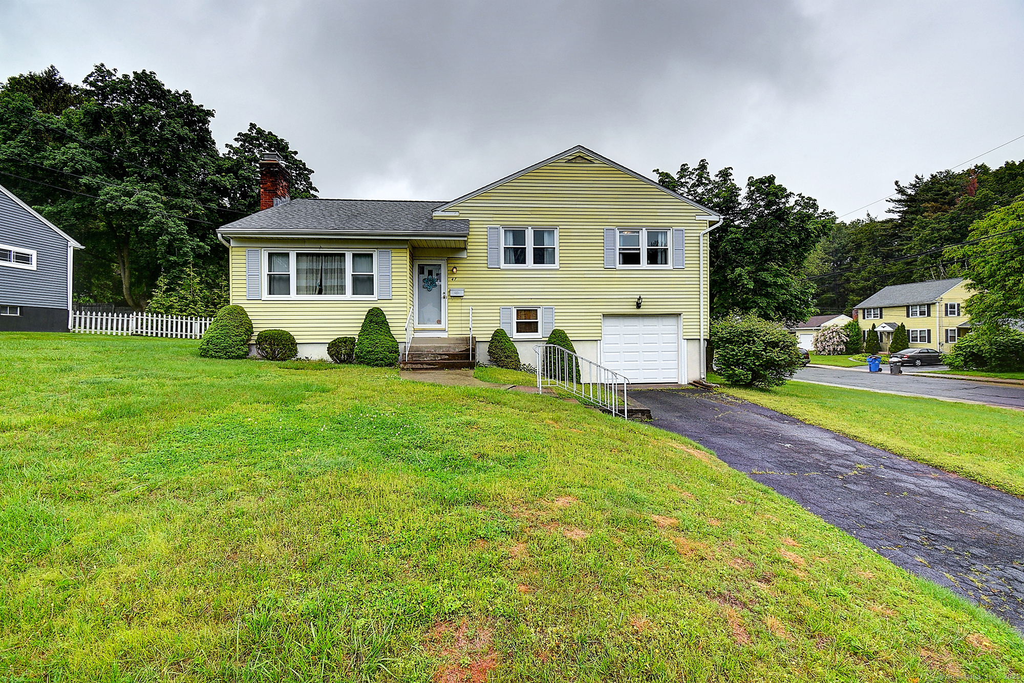 47 Hoffman Road