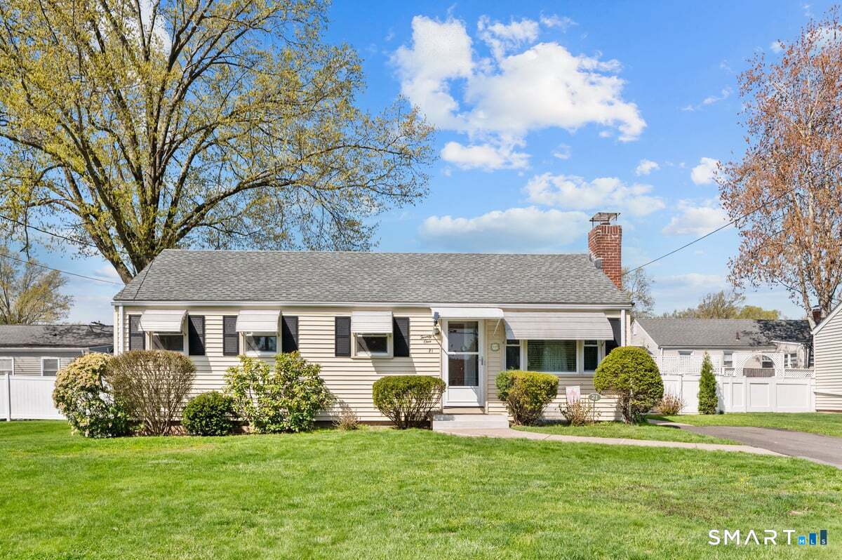 21 Brookside Circle