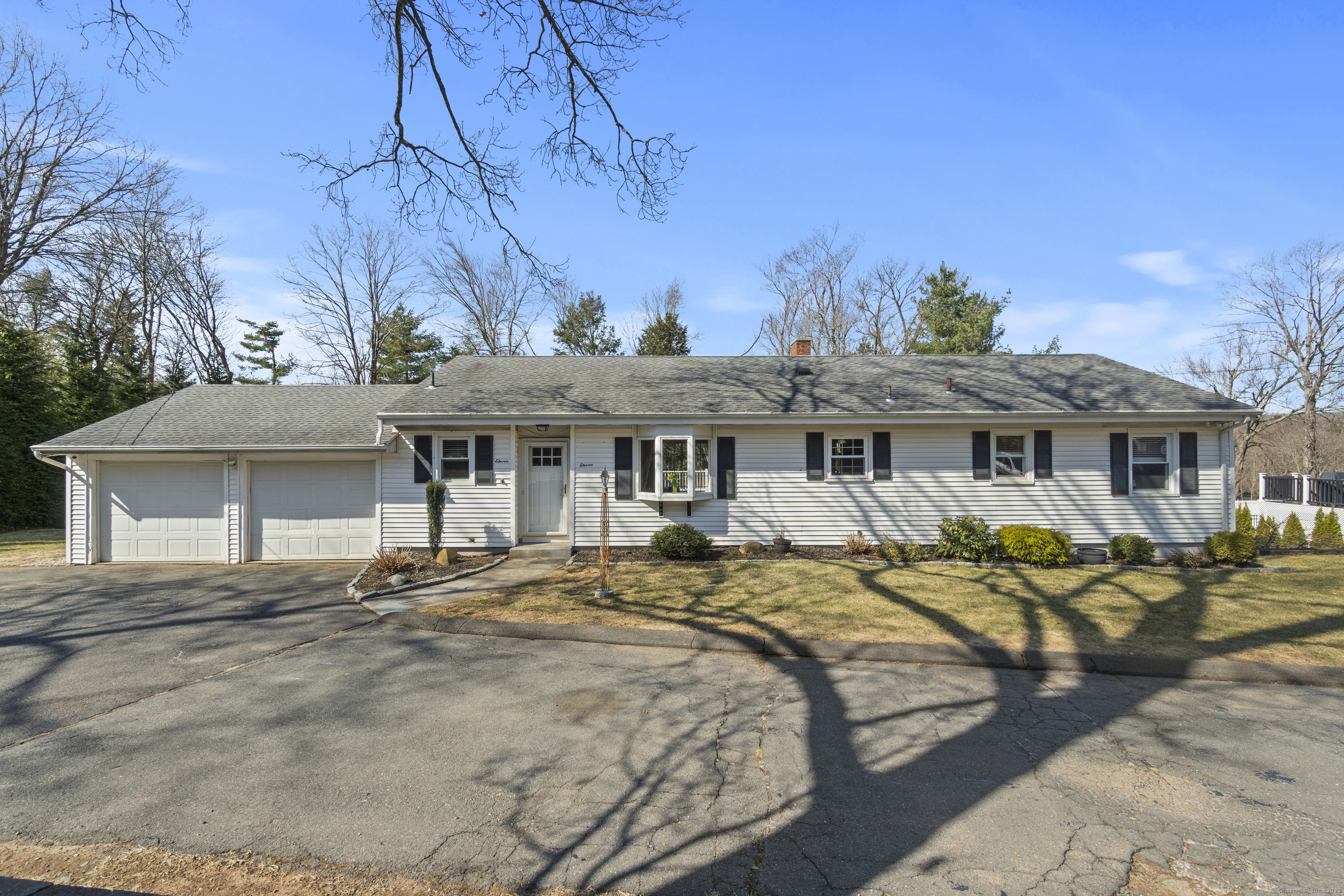 11 Davis Road, North Haven, Connecticut image 1