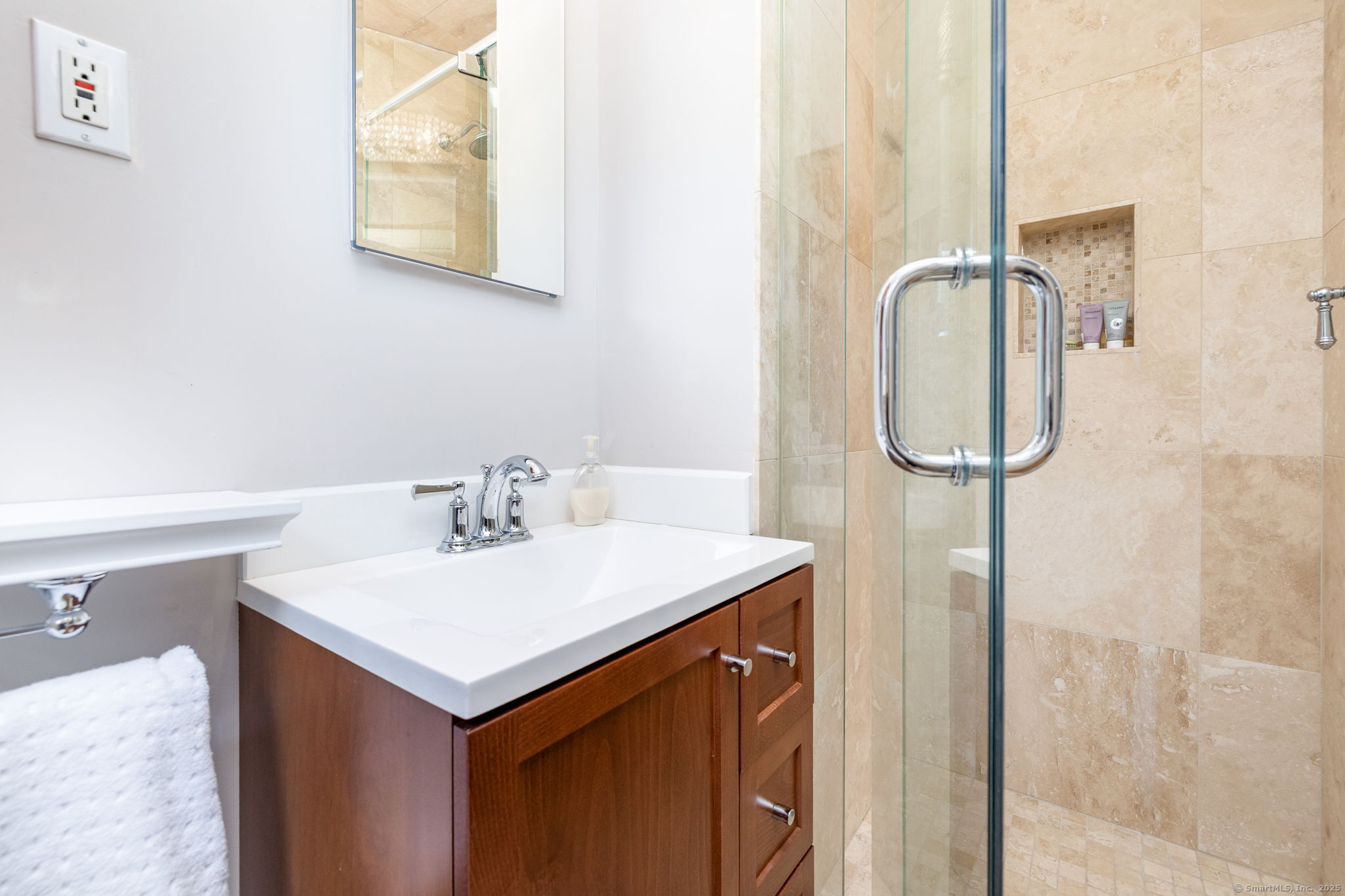 54 Club Road, Stamford, Connecticut image 12