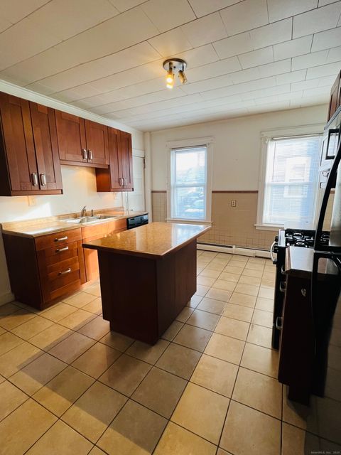 Tiny photo for 378 Prospect Avenue #1 FL, Hartford, CT 06105 (MLS # 24143571)