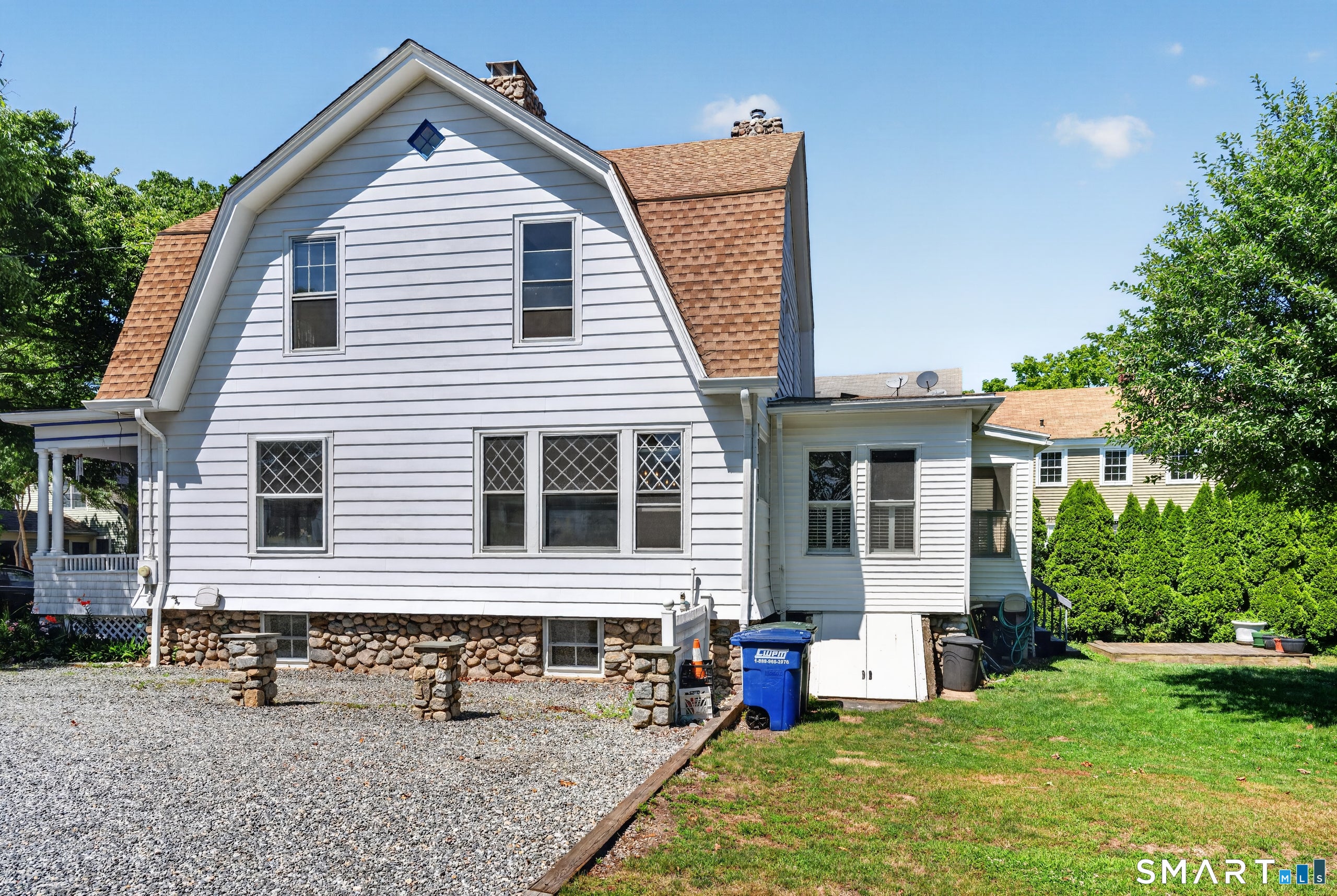 27 Willow Street