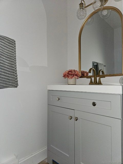 Tiny photo for 975 Meriden Road #APT 11, Waterbury, CT 06705 (MLS # 24133575)