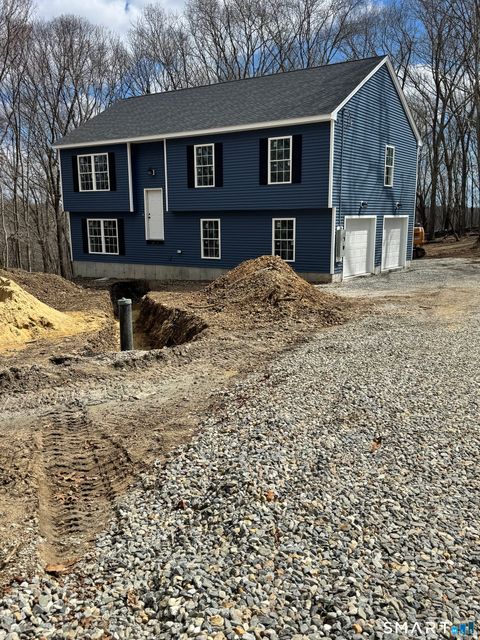 Photo of 11 Mamacoke Road, Waterford, CT 06375 (MLS # 24164895)