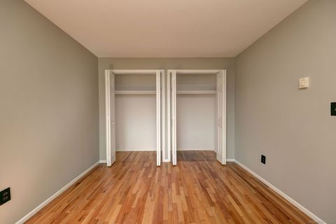 Tiny photo for 65 West Walk #65, West Haven, CT 06516 (MLS # 24142318)