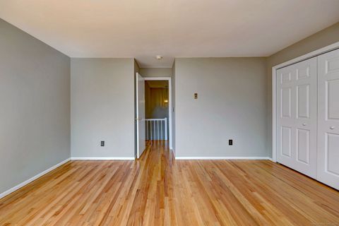 Tiny photo for 65 West Walk #65, West Haven, CT 06516 (MLS # 24142318)