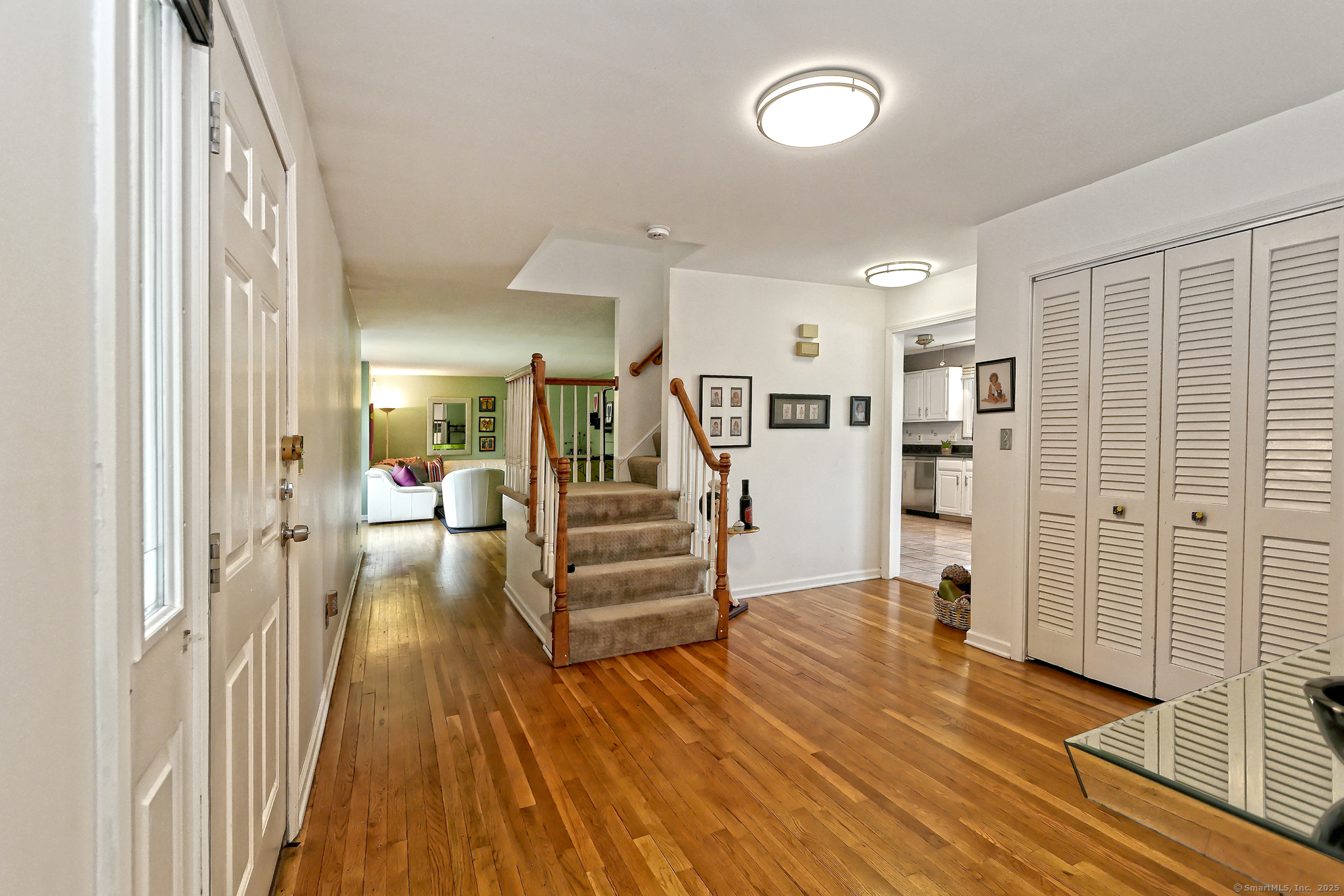 660 Cedar Grove, Orange, Connecticut image 3