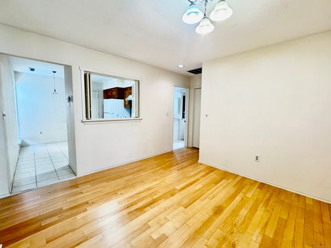 Tiny photo for 19 Chestnut Drive #19, Avon, CT 06001 (MLS # 24134398)