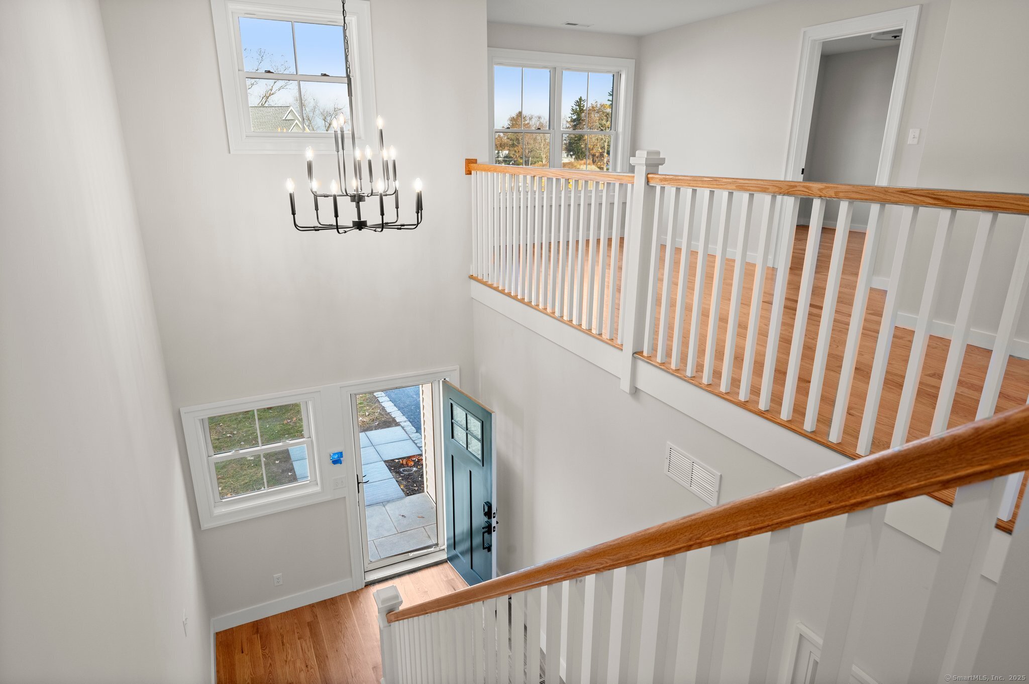 8 Fieldstone Court 8