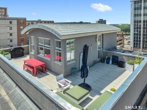 Tiny photo for 116 Crown Street #5A, New Haven, CT 06511 (MLS # 24189202)