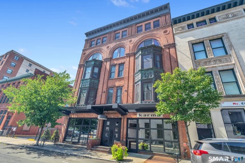 Tiny photo for 116 Crown Street #5A, New Haven, CT 06511 (MLS # 24189202)