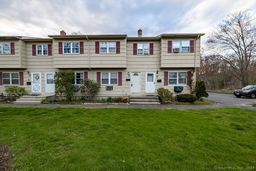 Property for Sale at 85 Ridge Road 2, Naugatuck, Connecticut - Bedrooms: 3 
Bathrooms: 2 
Rooms: 6  - $185,000