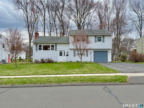 Photo of 47 Fuller Drive, West Hartford, CT 06117 (MLS # 24162499)