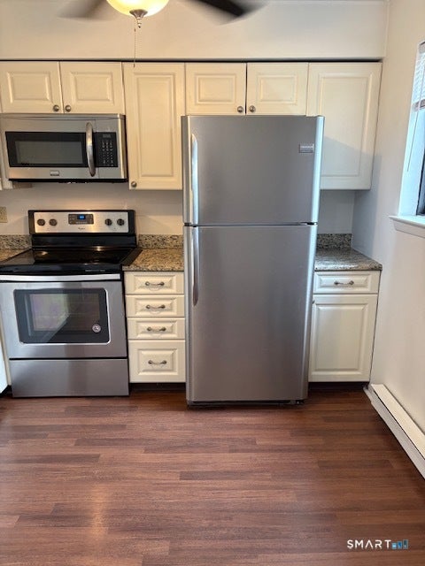 Tiny photo for 33 Essex Court #33, Meriden, CT 06450 (MLS # 24205371)