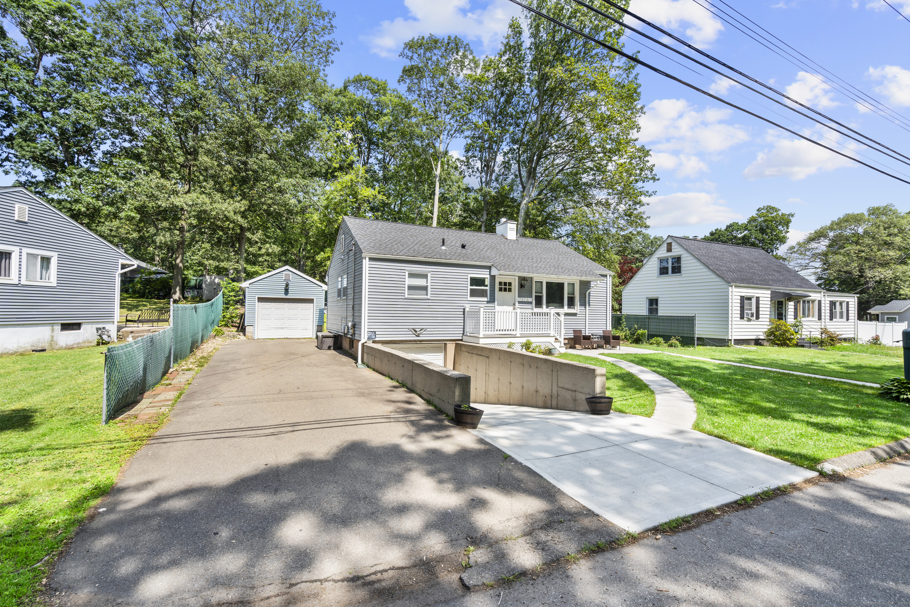 672 Bradley Street