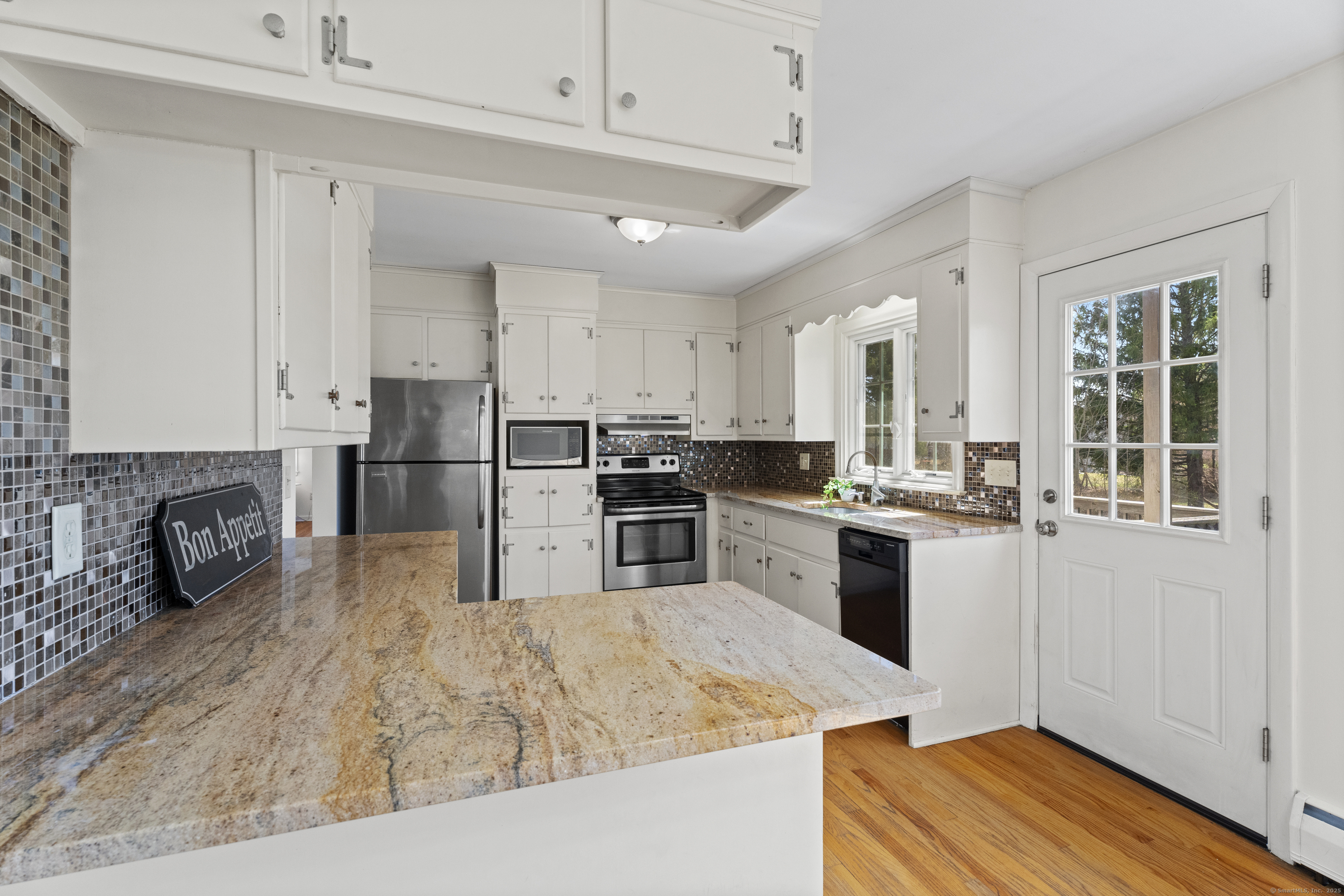624 Benham Street, Hamden, Connecticut image 8