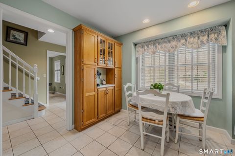 Tiny photo for 3 Bittersweet Lane #3, East Lyme, CT 06357 (MLS # 24168470)