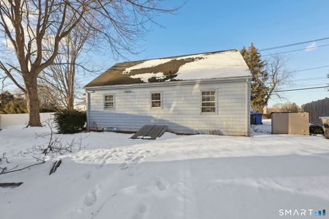 Tiny photo for 81 Wall Street, Meriden, CT 06450 (MLS # 24150122)