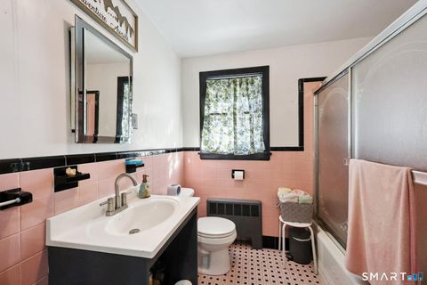 Tiny photo for 81 Wall Street, Meriden, CT 06450 (MLS # 24150122)