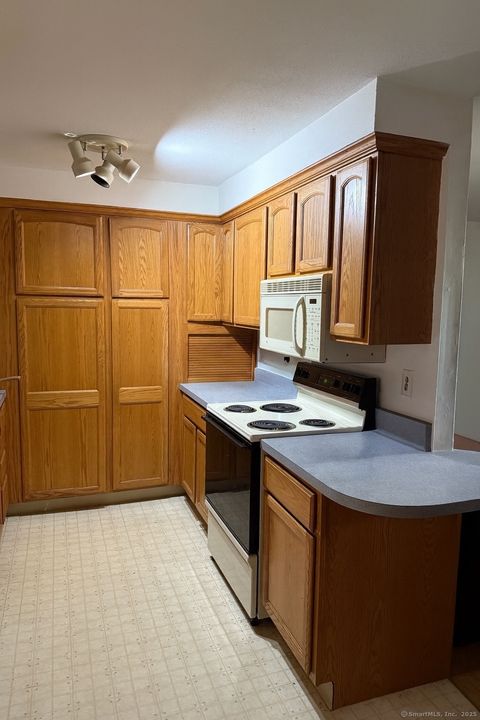 Tiny photo for 71 Terrace Gardens #71, Wallingford, CT 06492 (MLS # 24134213)