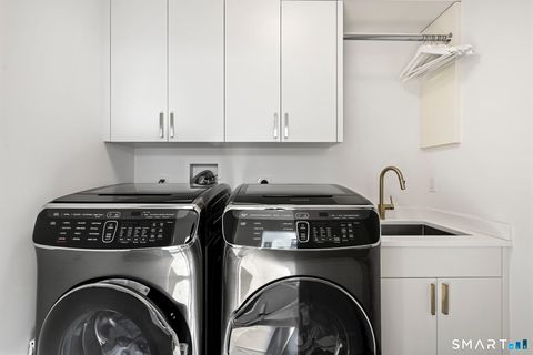 Tiny photo for 9 White Barns Lane, Norwalk, CT 06851 (MLS # 24165273)