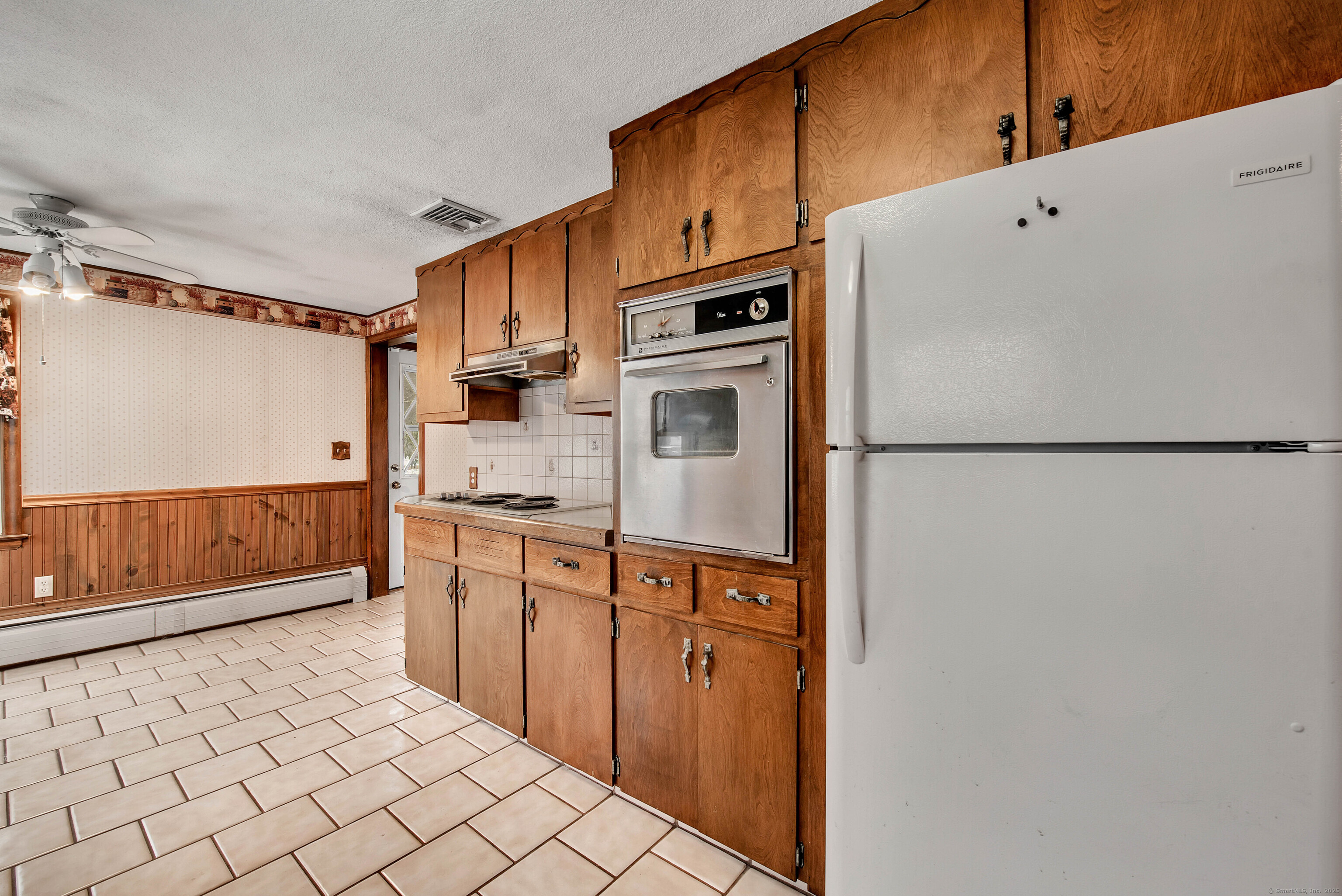 20 Barry Road, Plymouth, Connecticut image 4