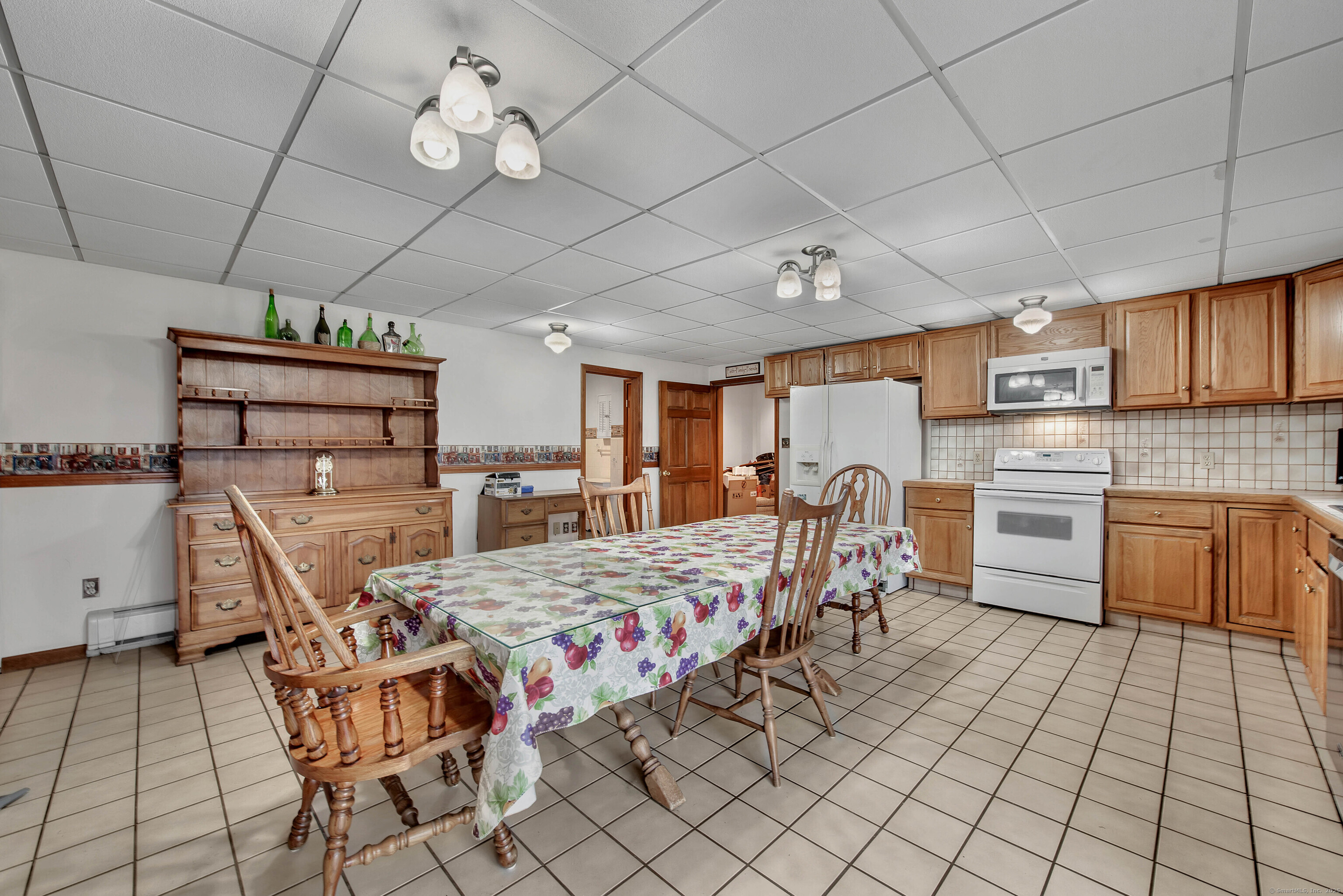 20 Barry Road, Plymouth, Connecticut image 17