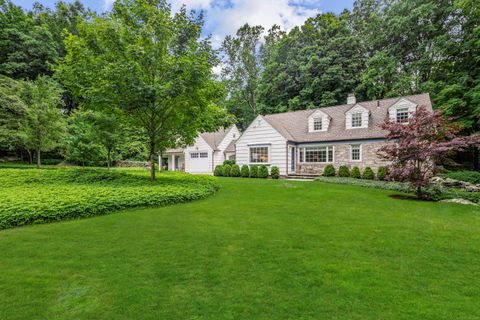 102 Eleven O'clock Road Weston CT 06883