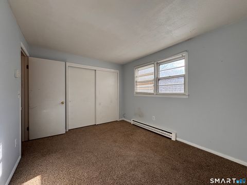 Tiny photo for 148 Westbury Park Road #APT A, Watertown, CT 06795 (MLS # 24147094)