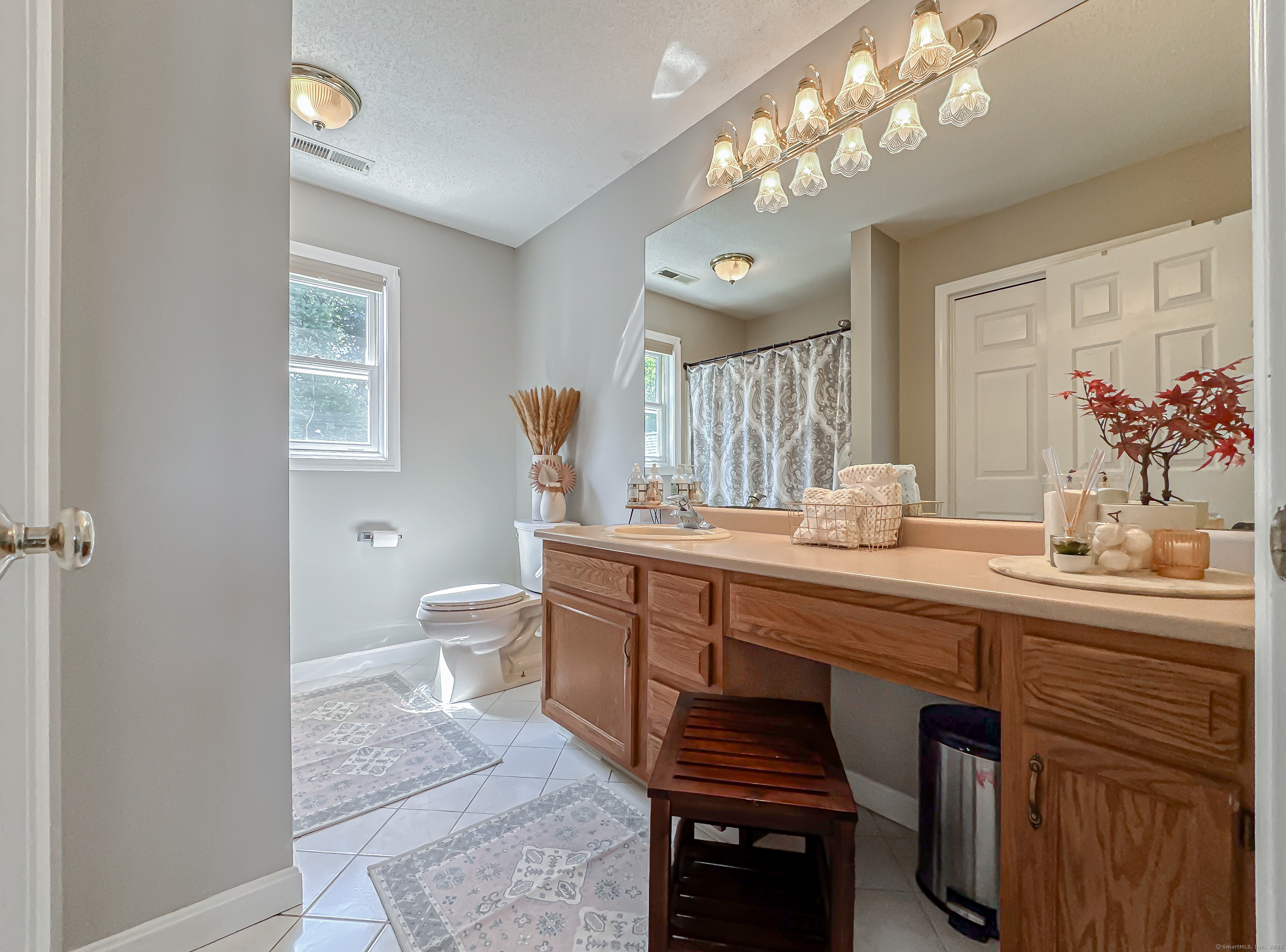 61 Geraldine Drive, Naugatuck, Connecticut image 18
