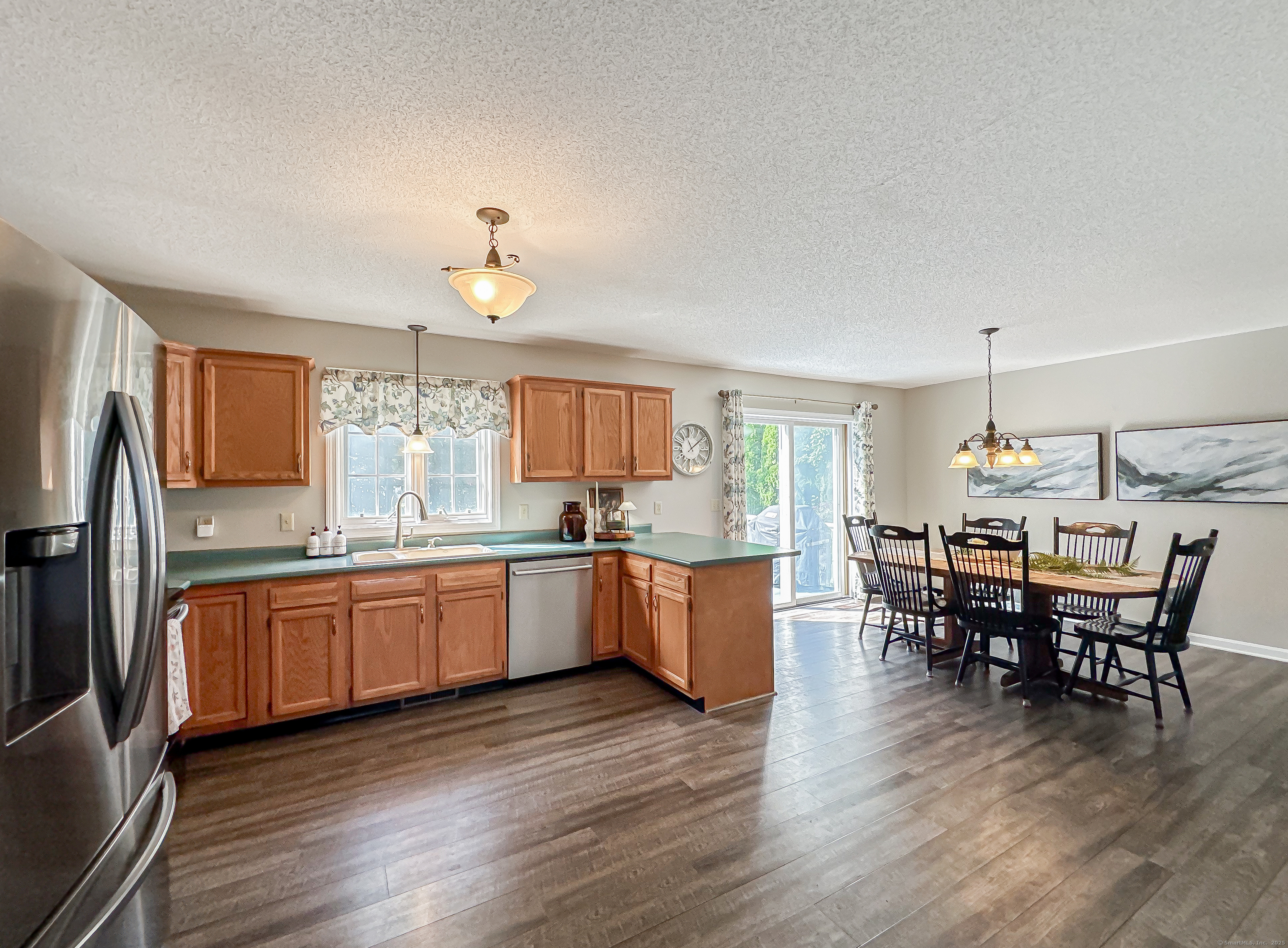 61 Geraldine Drive, Naugatuck, Connecticut image 7