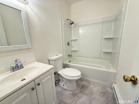 Tiny photo for 312 Greenwich Avenue #3 L, Stamford, CT 06902 (MLS # 24209787)