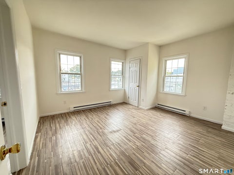 Tiny photo for 312 Greenwich Avenue #3 L, Stamford, CT 06902 (MLS # 24209787)