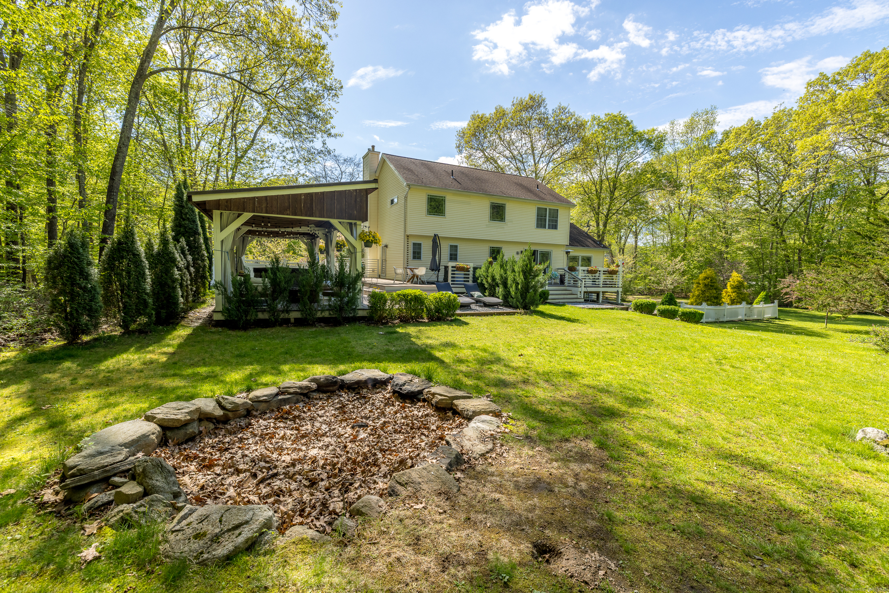 24 Tanglewood Drive, Preston, Connecticut image 32