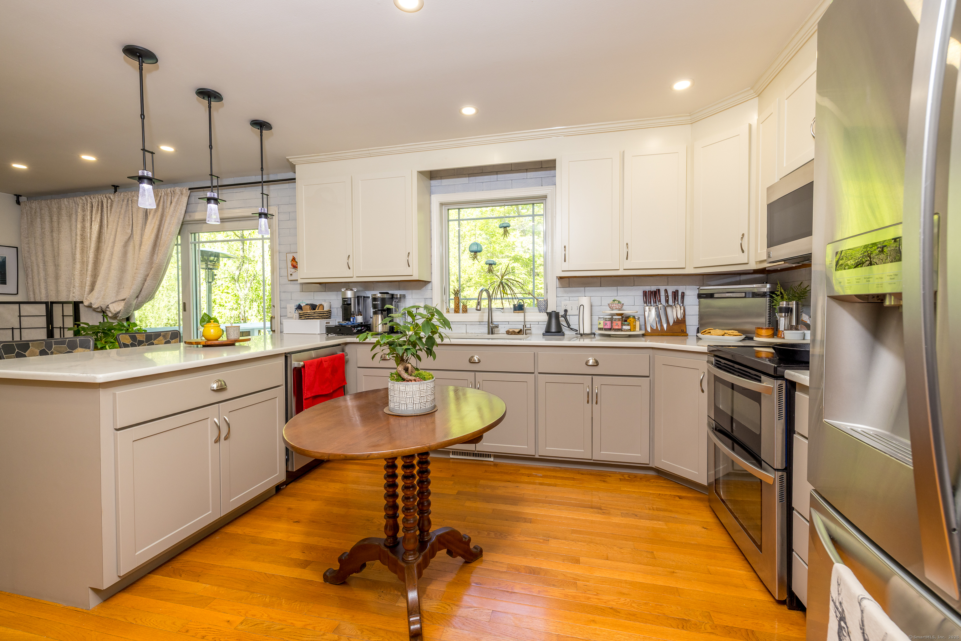 24 Tanglewood Drive, Preston, Connecticut image 7