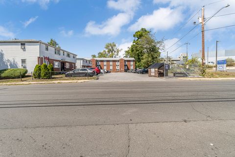 Tiny photo for 161 W Spring Street #C1, West Haven, CT 06516 (MLS # 24168850)