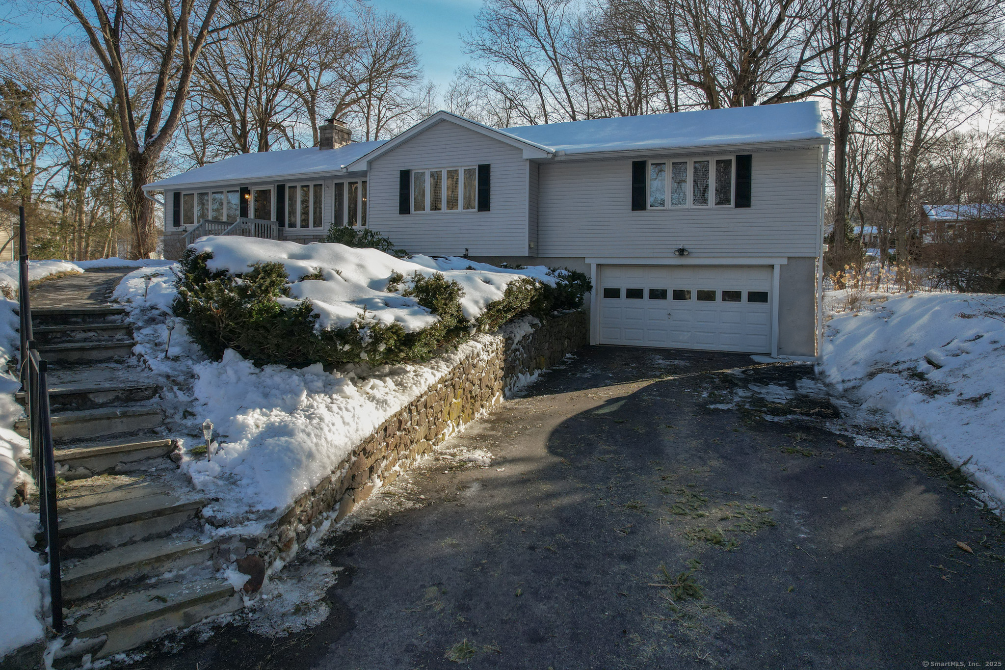 299 Greenbriar Drive, Cheshire, Connecticut image 2