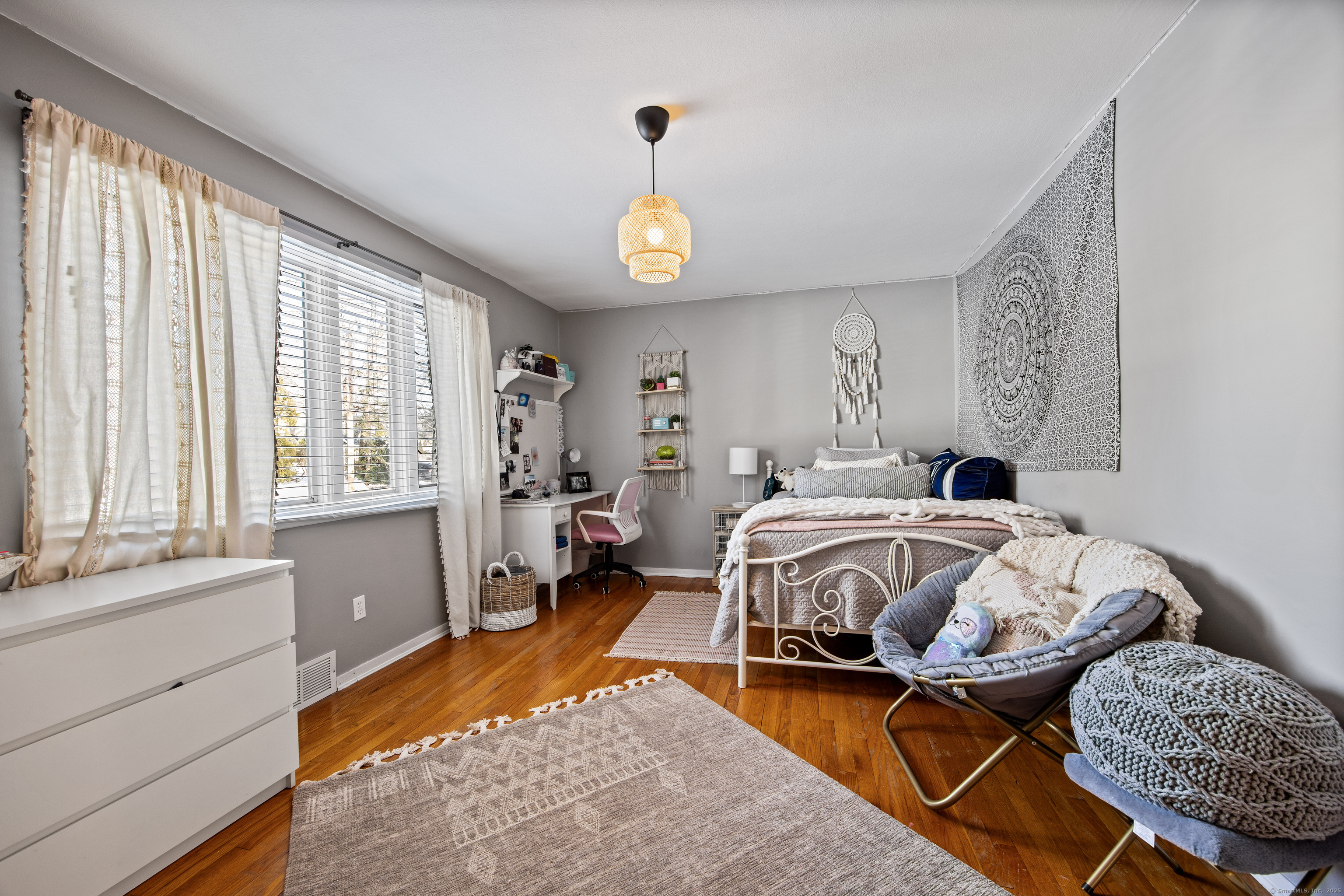299 Greenbriar Drive, Cheshire, Connecticut image 17