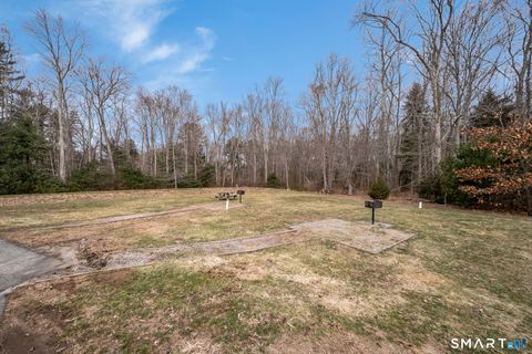 Tiny photo for 77 Lyme Street #D, Old Lyme, CT 06371 (MLS # 24176056)