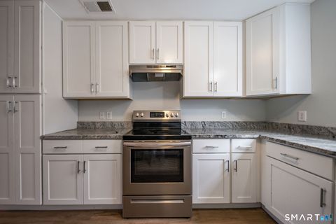 Tiny photo for 77 Lyme Street #D, Old Lyme, CT 06371 (MLS # 24176056)