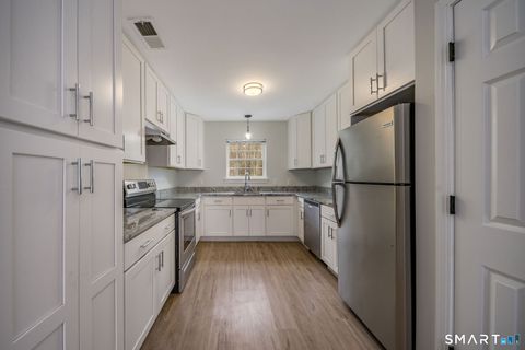 Tiny photo for 77 Lyme Street #D, Old Lyme, CT 06371 (MLS # 24176056)